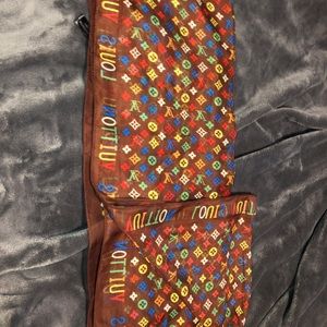 Louis Vuitton scarf